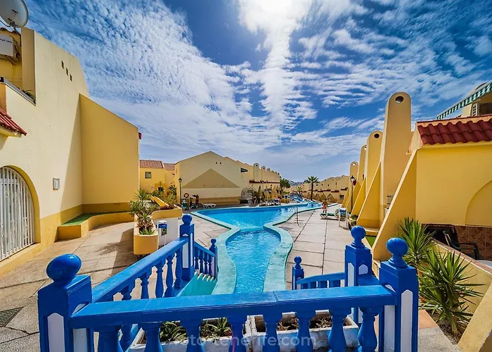 Casa Esencias 아데제