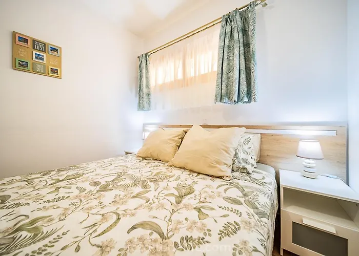 Casa Esencias Адехе